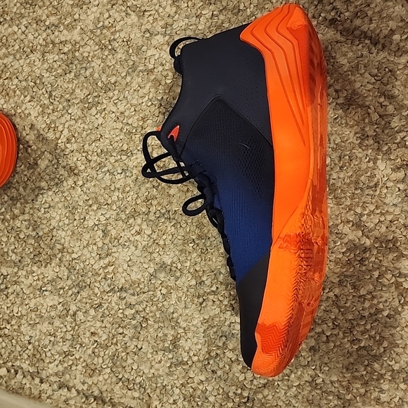 Jordan size 12 CP3 Blue shoes - Picture 5 of 8